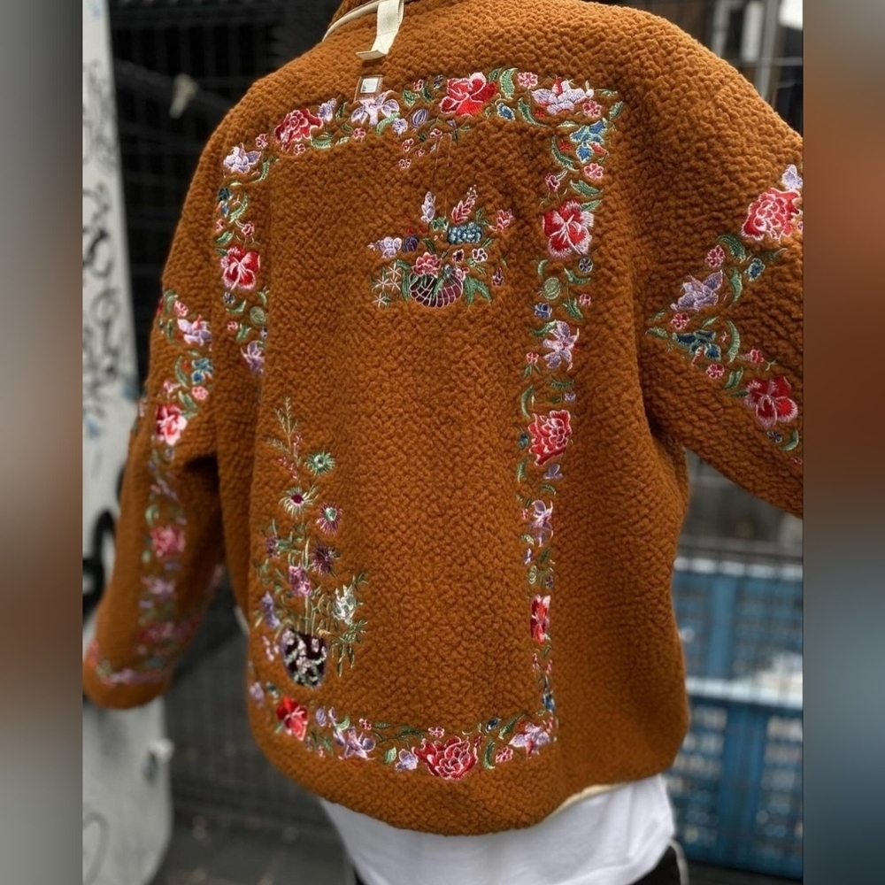 Advisory Board Crystals vintage carpet zip up Fleece